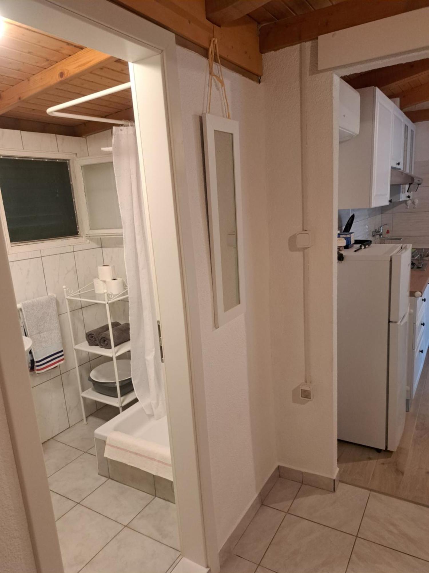 Holiday home Robinson House Sea & Olives Tisno