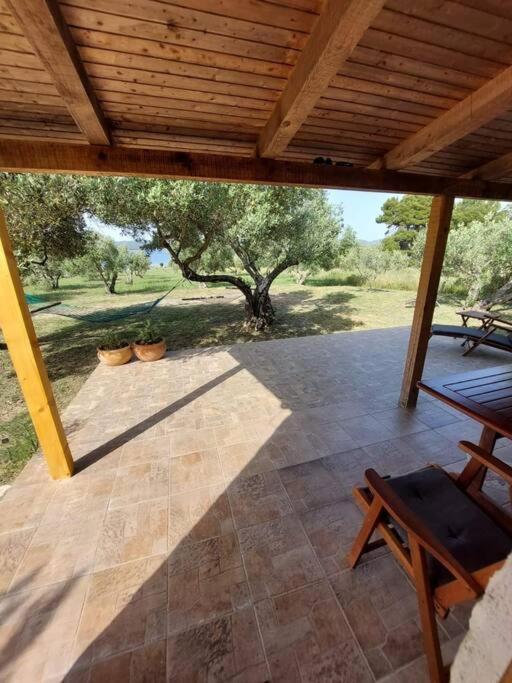 Holiday home Robinson House Sea & Olives Tisno